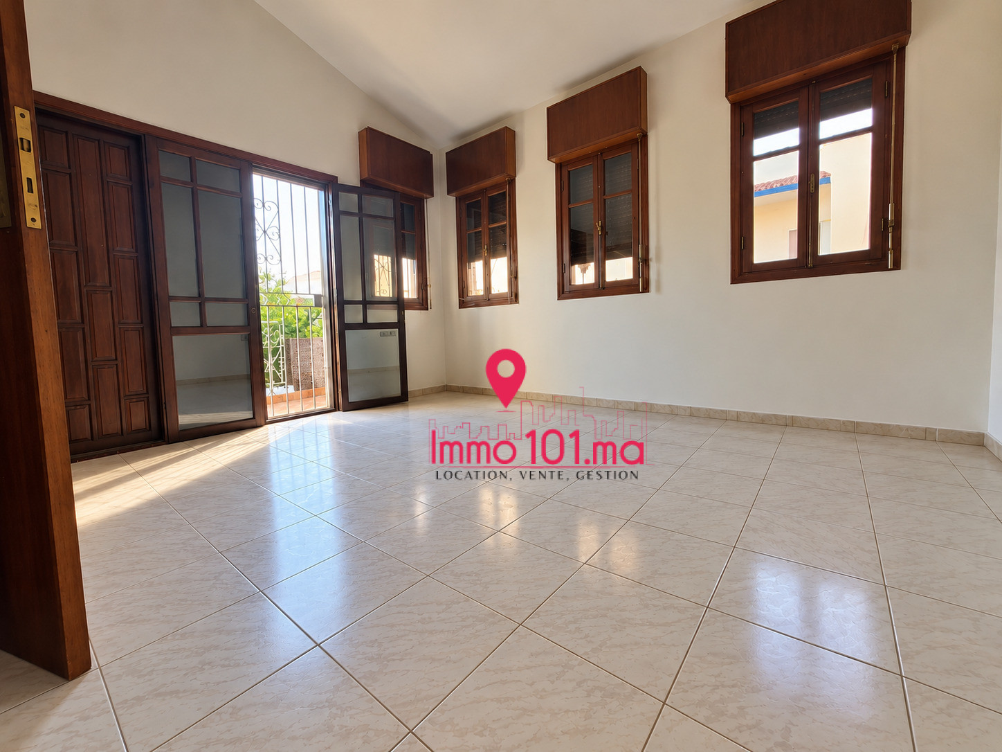 Villa à vendre à Guich Oudaya AYV2593